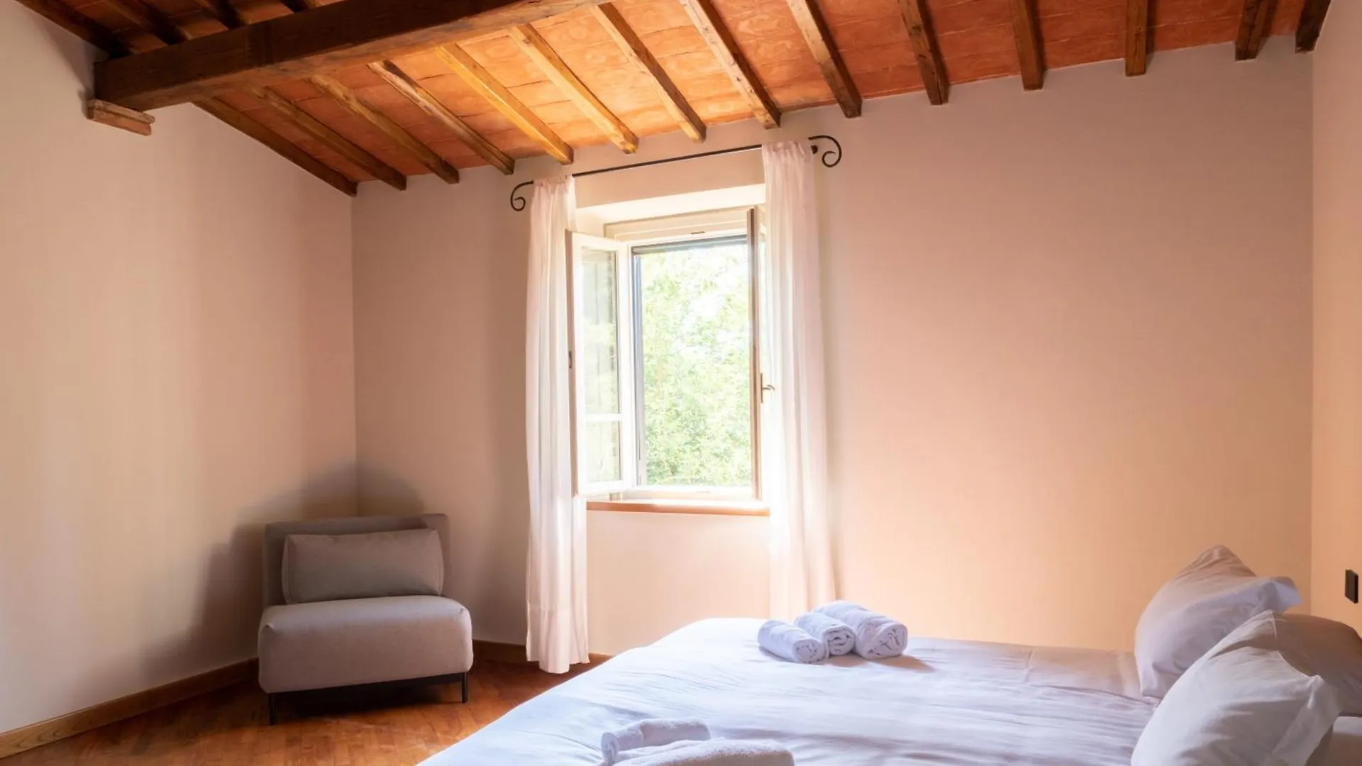 Country house Podere Fignano, Holiday Home - Apartments Fully Renovated 2024 Montaione