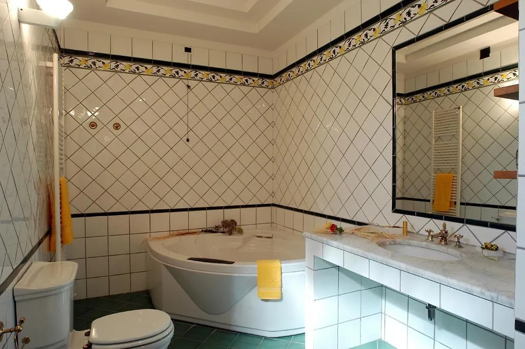Podere Fignano, Holiday Home - Apartments Fully Renovated 2024 Country house Montaione