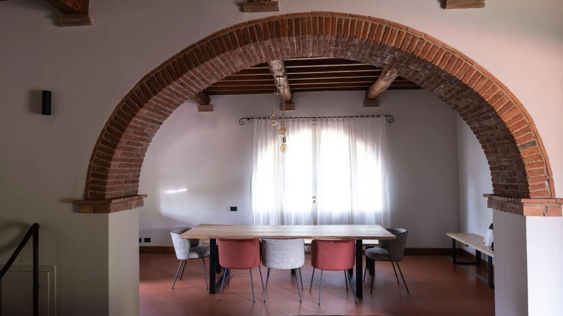 Podere Fignano, Holiday Home - Apartments Fully Renovated 2024 몬타이오네