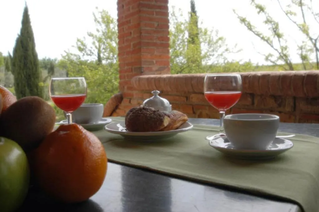 Country house Podere Fignano, Holiday Home - Apartments Fully Renovated 2024 Italy