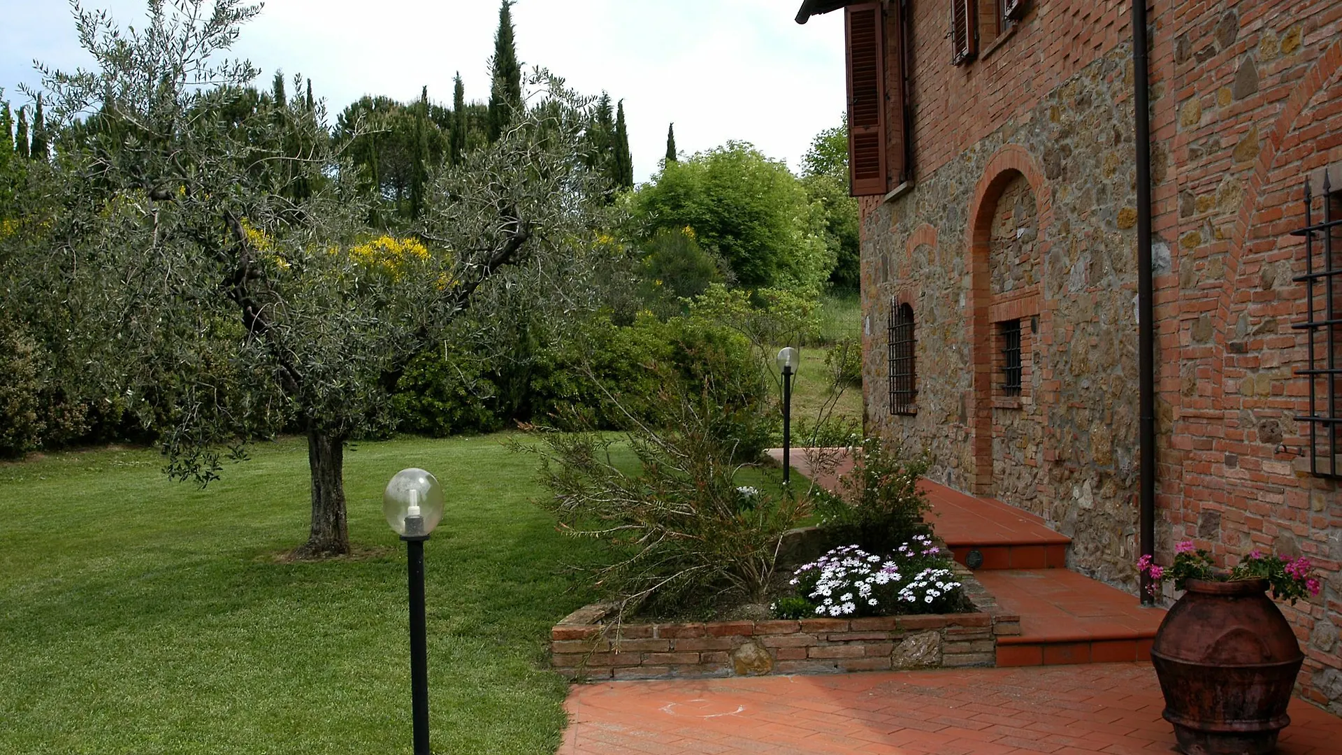 컨트리하우스 Podere Fignano, Holiday Home - Apartments Fully Renovated 2024